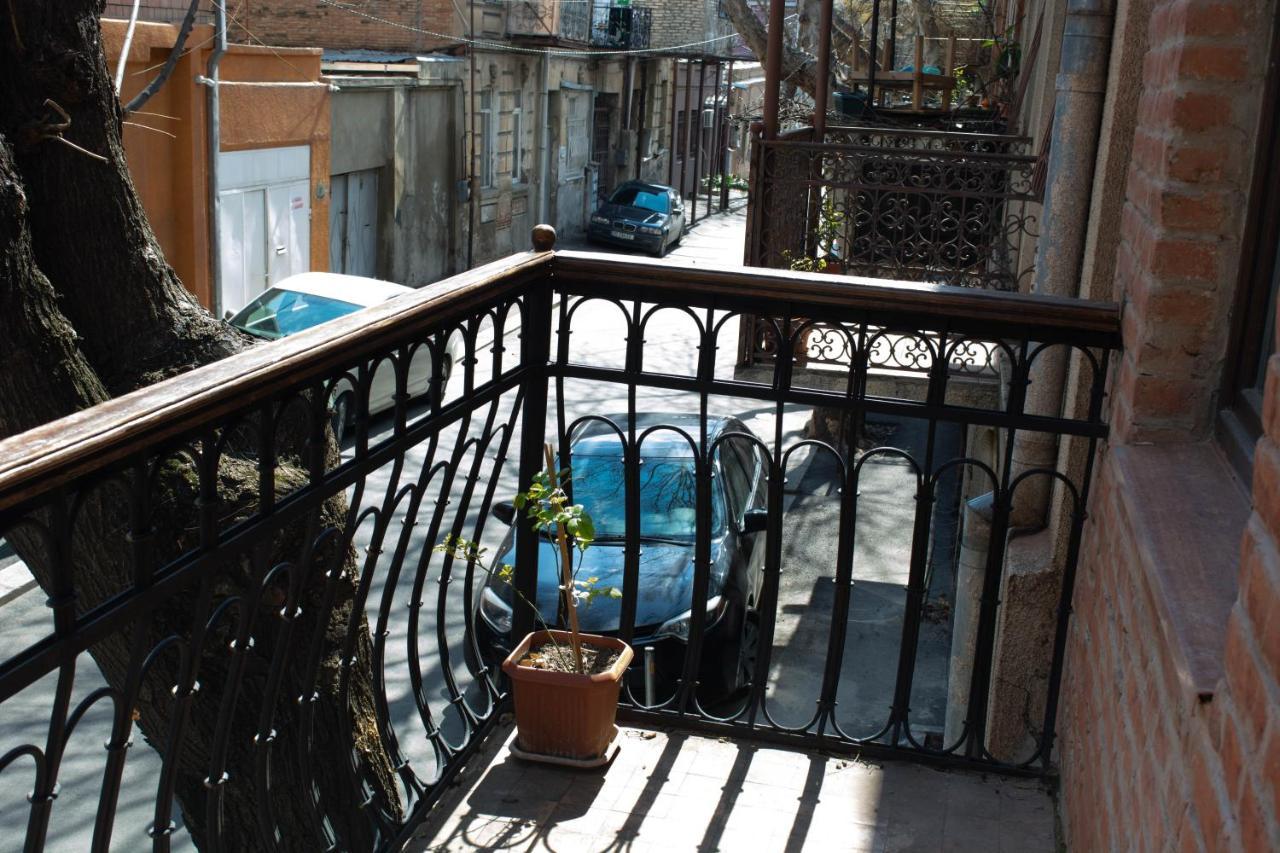 Sunflower Hotel Tbilisi Bagian luar foto