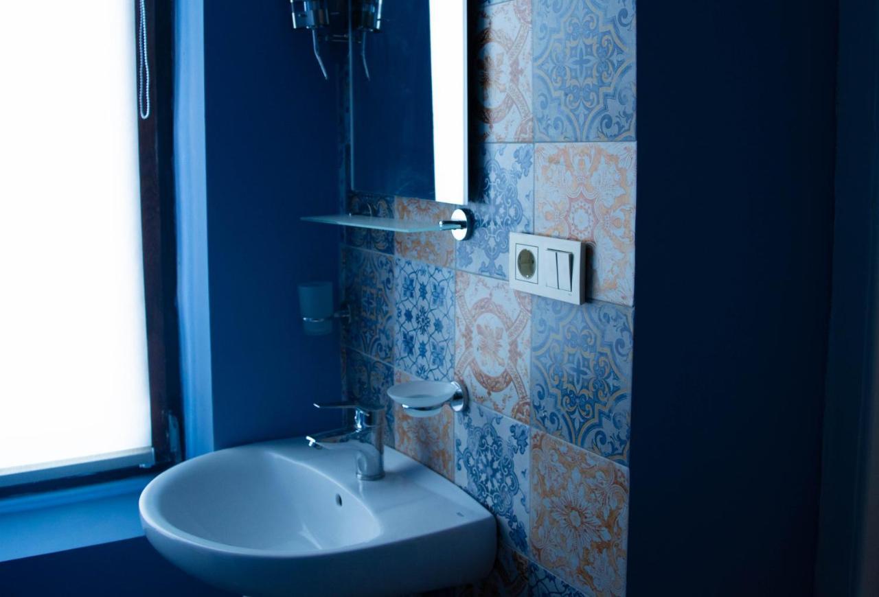 Sunflower Hotel Tbilisi Bagian luar foto