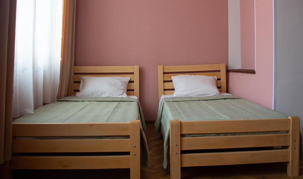 Sunflower Hotel Tbilisi Bagian luar foto