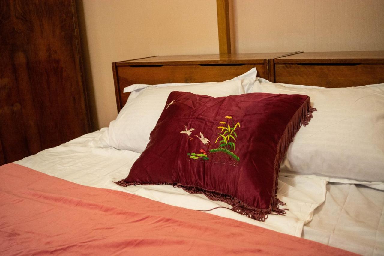 Sunflower Hotel Tbilisi Bagian luar foto