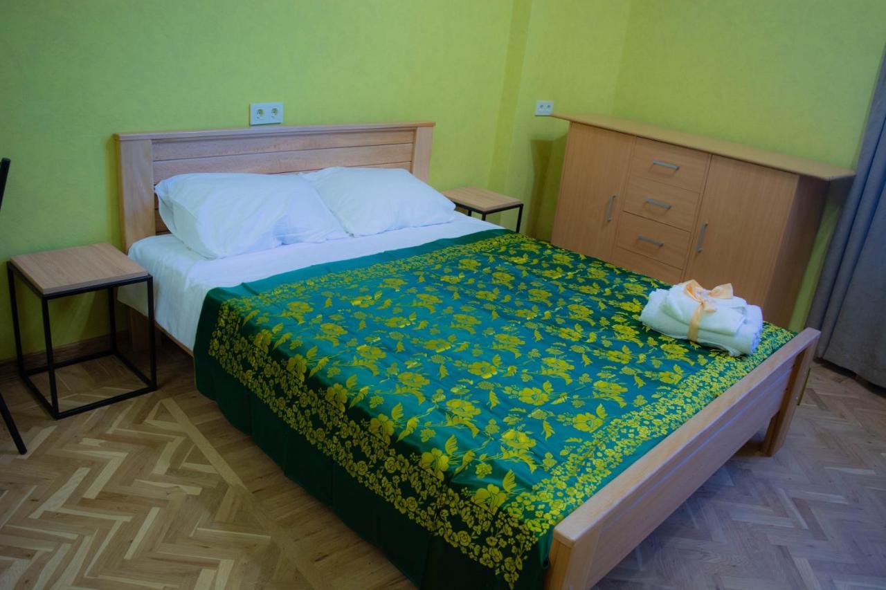 Sunflower Hotel Tbilisi Bagian luar foto